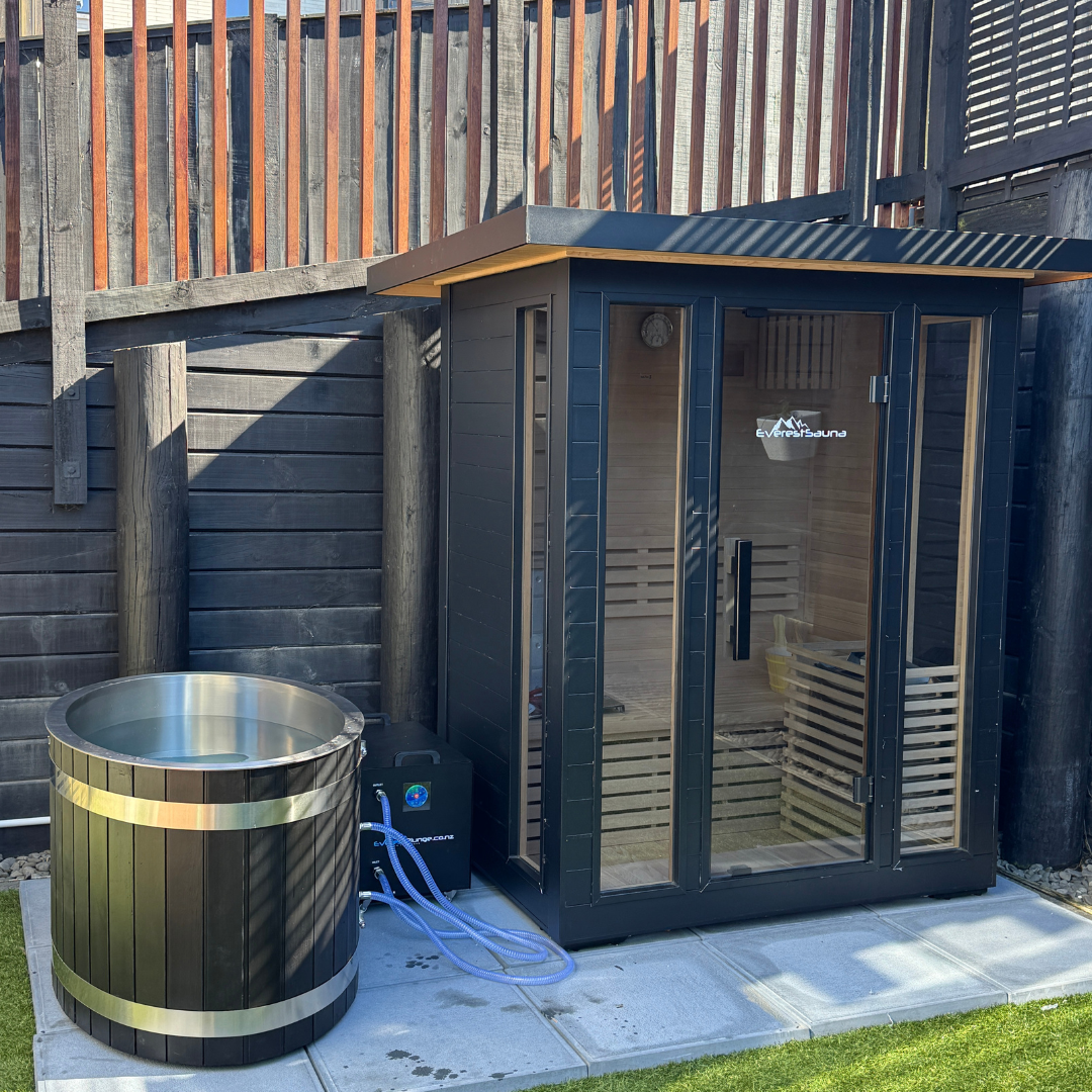 Onyx Traditional Outdoor Sauna