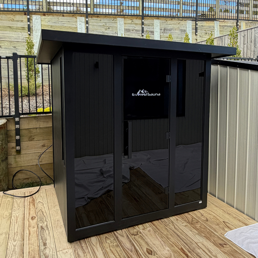 Onyx Traditional Outdoor Sauna