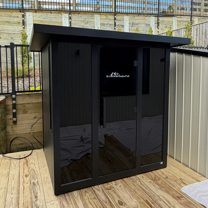 Onyx Traditional Outdoor Sauna