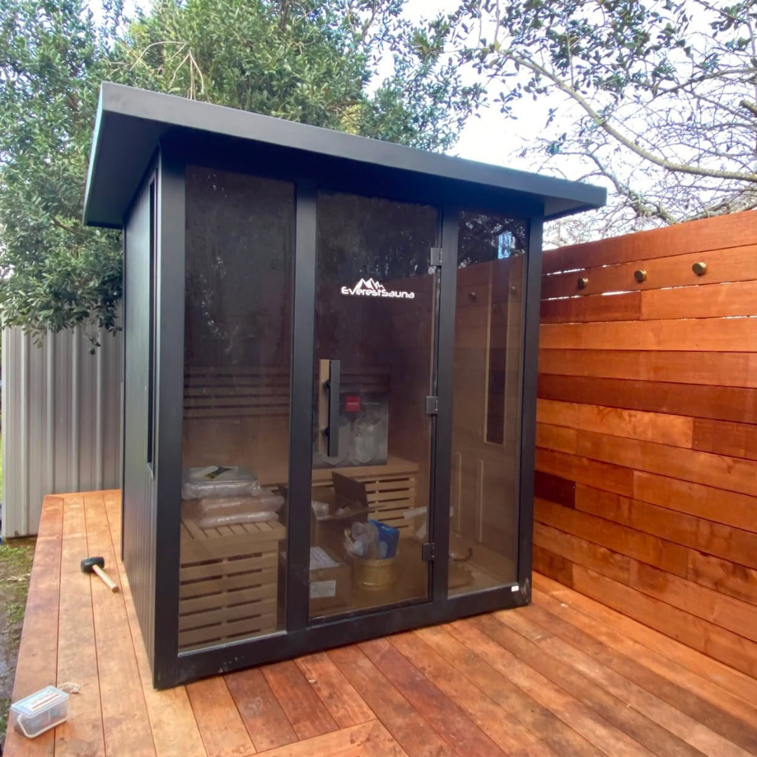 Onyx Traditional Outdoor Sauna