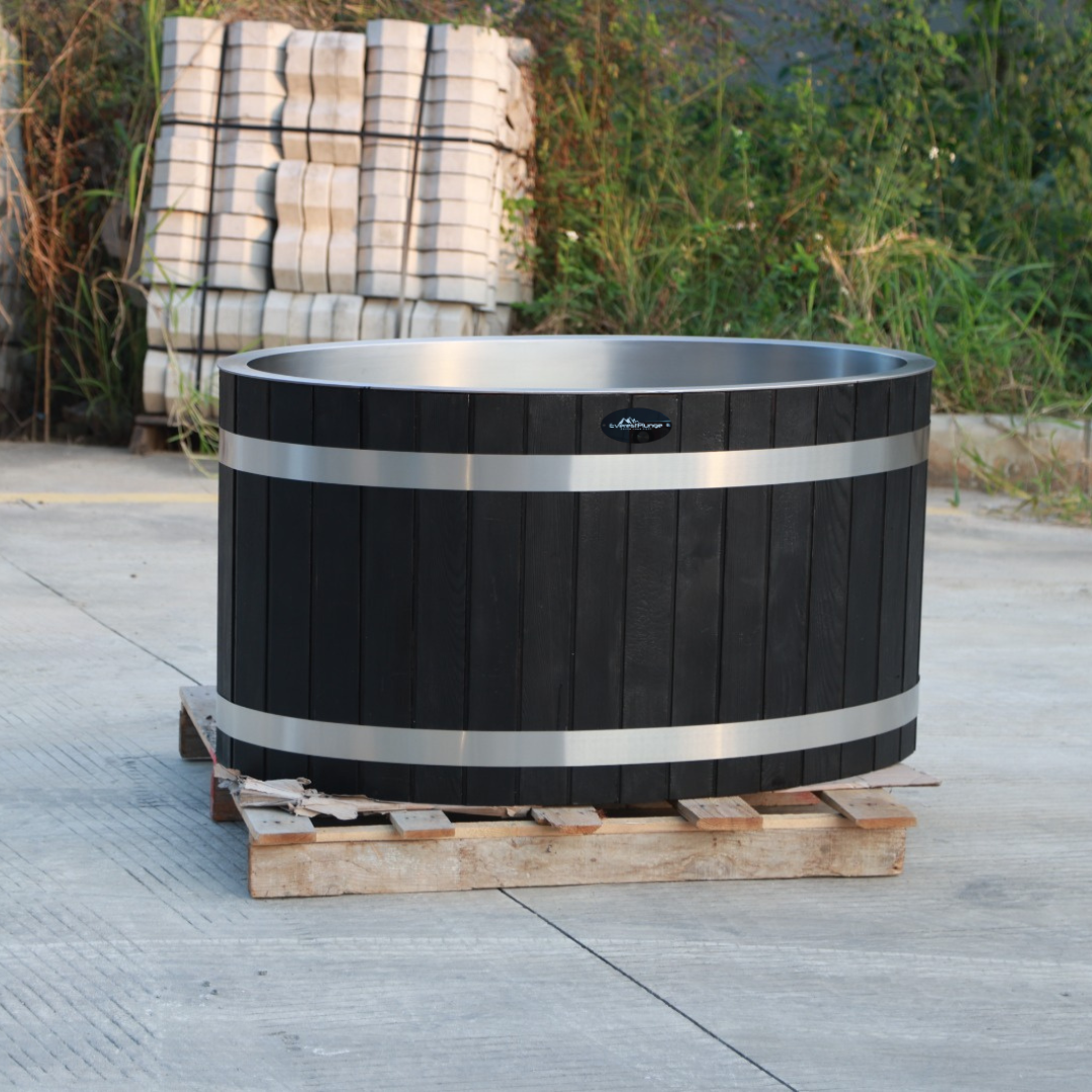 Obsidian Tub